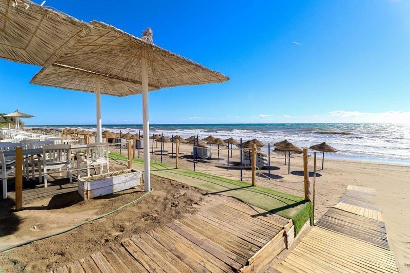 Oleholidays 326 Romana Playa Vistas Al Mar Lejlighed Marbella Eksteriør billede